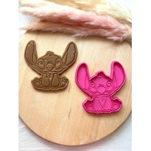 Формочка-вирубка для пряників Стіч Stitch