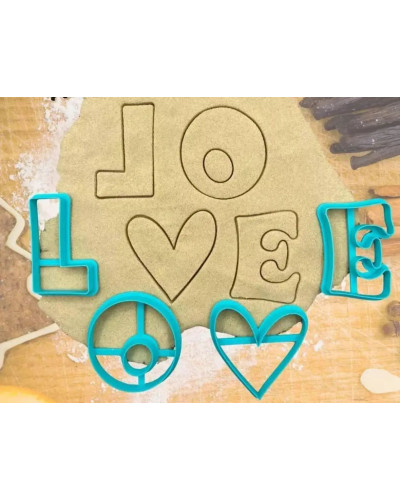 Формочка-вирубка для пряників LOVE 2 